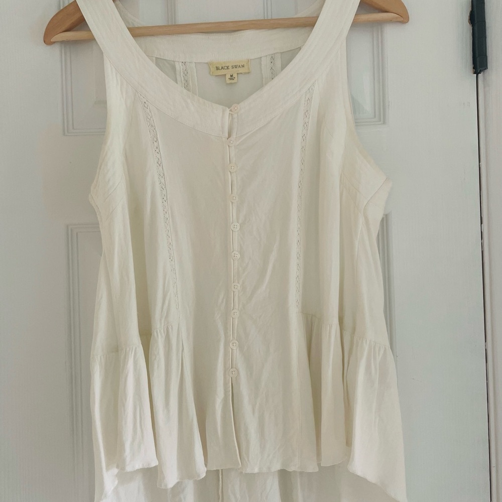 Black Swan Cream Button-Front Sleeveless Peplum Blouse